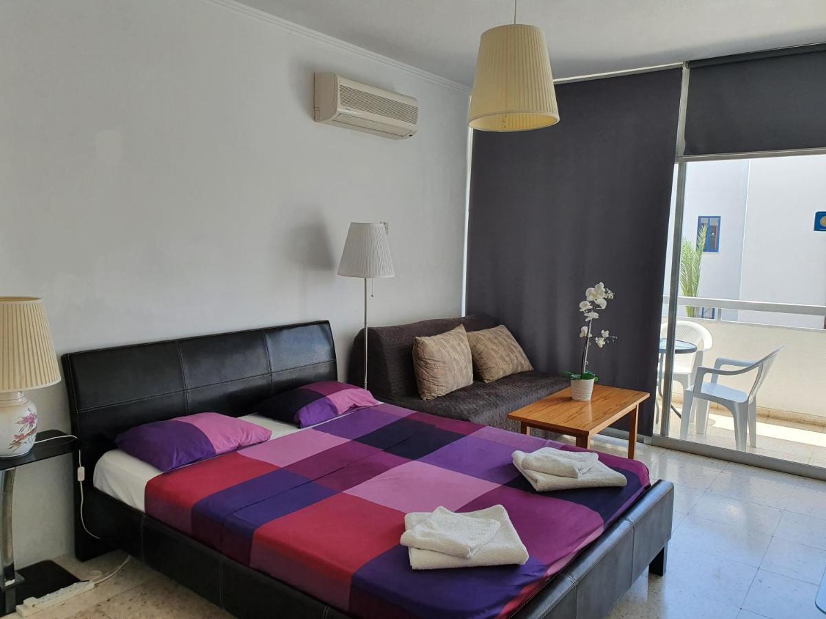 Sea Anemone Apartments Paphos Ngoại thất bức ảnh